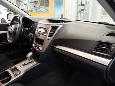 Used 2012 Subaru Legacy 2.5i image 27