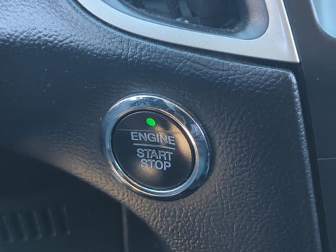 Used 2018 Ford Edge SEL w/ Equipment Group 201A image 28