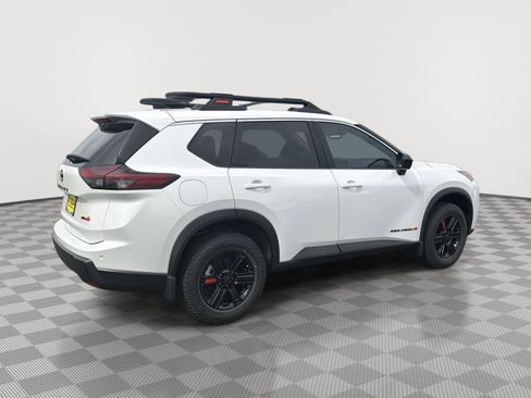 New 2026 Nissan Rogue SV AWD/4WD image 5