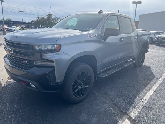 Used 2022 Chevrolet Silverado 1500 LT Trail Boss w/ Bed Protection Package AWD/4WD image 4