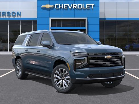New 2026 Chevrolet Suburban High Country w/ Sun And Tow Package AWD/4WD image 3