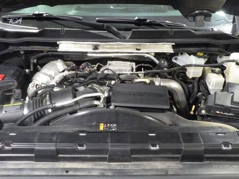 Used 2020 Chevrolet Silverado 3500 High Country w/ Z71 Off-Road Package image 10