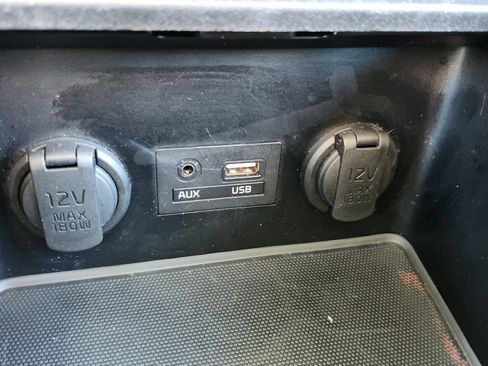 Used 2017 Kia Forte LX image 30