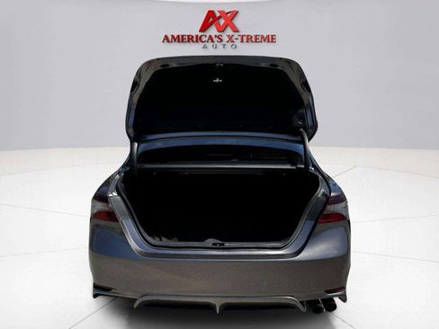 Used 2024 Toyota Camry SE image 50