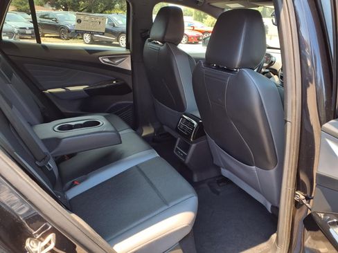 Certified 2023 Volkswagen ID.4 Pro S RWD image 22