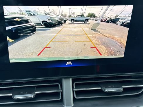 Used 2026 Chevrolet Trax LT image 23