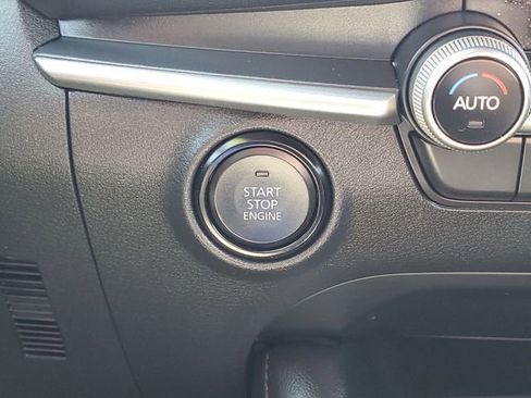 Used 2024 MAZDA MAZDA3 s FWD image 16