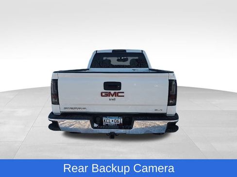 Used 2017 GMC Sierra 1500 SLE w/ SLE Value Package image 5