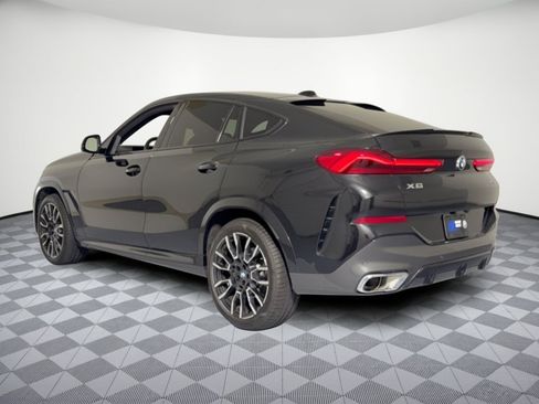Used 2026 BMW X6 xDrive40i AWD/4WD image 3