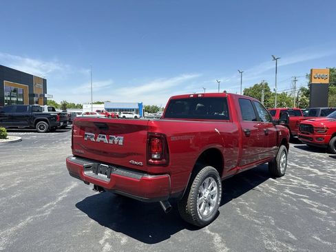 New 2026 RAM 2500 Big Horn AWD/4WD image 13