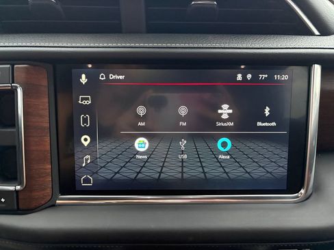 Used 2023 GMC Yukon Denali Ultimate AWD/4WD image 24