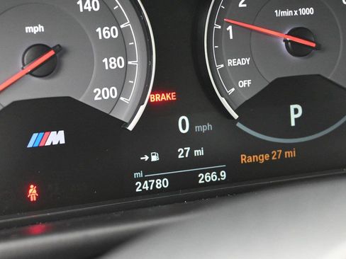 Used 2018 BMW M3 RWD image 3