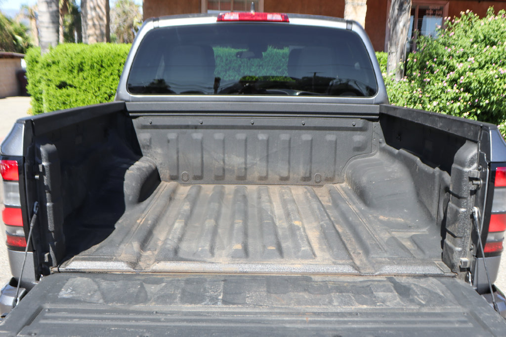 Used 2025 Nissan Frontier SV AWD/4WD image 9
