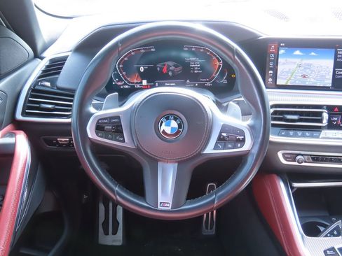 Used 2022 BMW X6 xDrive40i w/ M Sport Package image 6