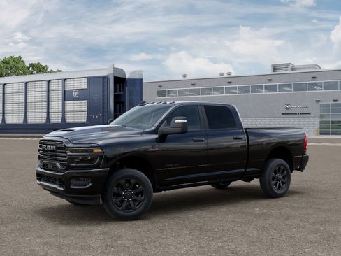 New 2026 RAM 2500 Laramie AWD/4WD image 2