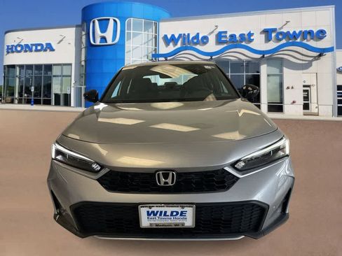 Certified 2025 Honda Civic Sport Touring image 3