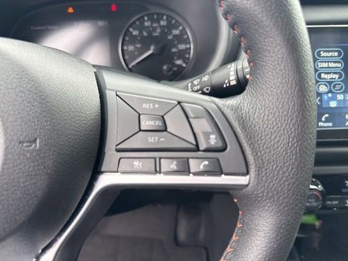Used 2024 Nissan Kicks SR image 20