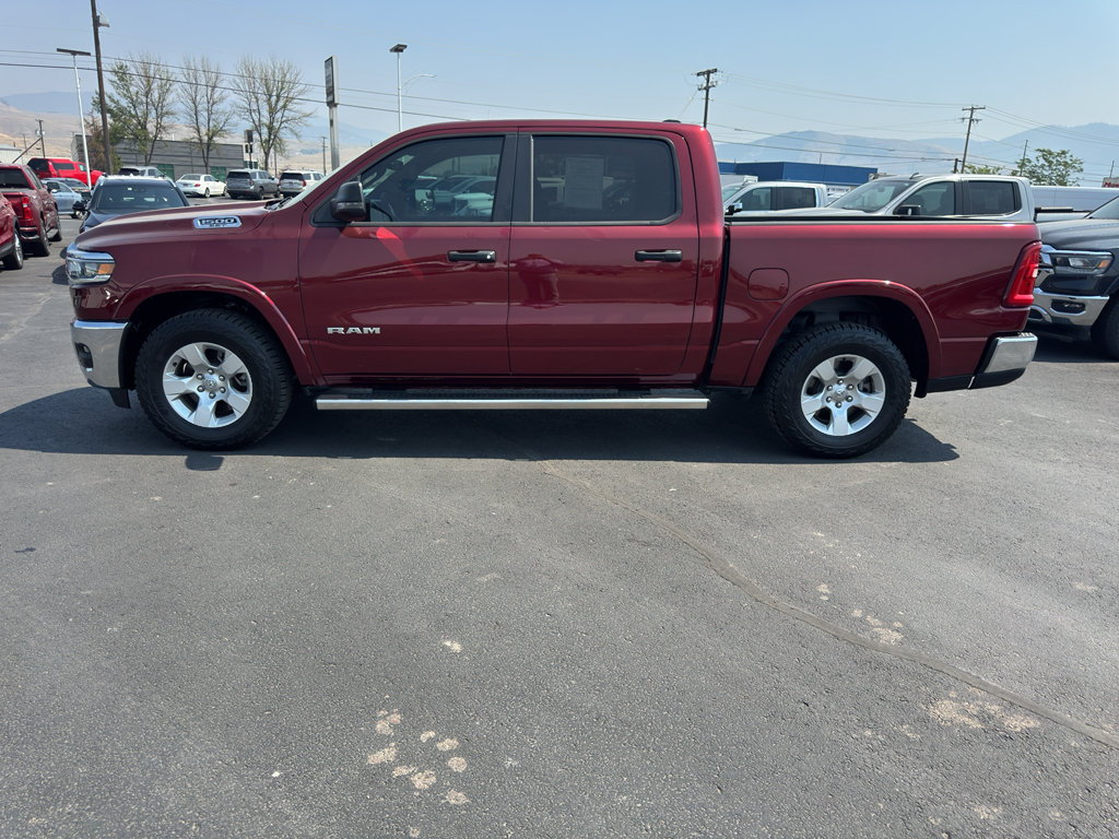 Used 2025 RAM 1500 Big Horn AWD/4WD image 1