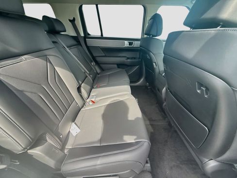 New 2027 Hyundai Santa Fe SEL FWD image 19