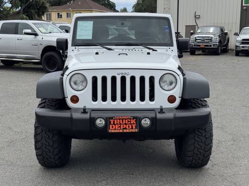 Used 2013 Jeep Wrangler Unlimited Sport AWD/4WD image 2