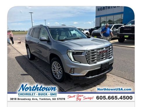 Used 2024 GMC Acadia Denali AWD/4WD image 5