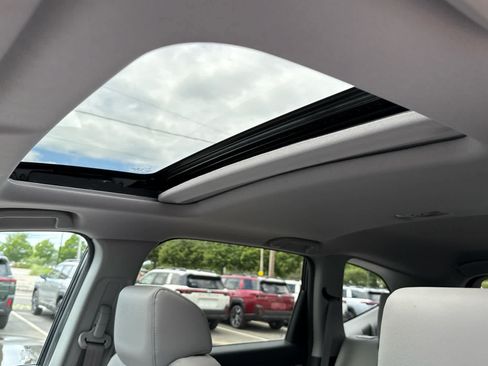 Used 2019 Honda CR-V EX-L image 10