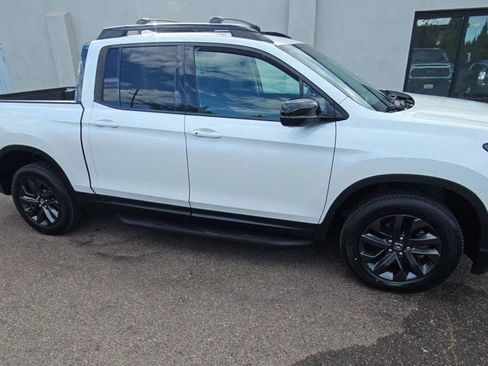 Used 2021 Honda Ridgeline Sport image 9