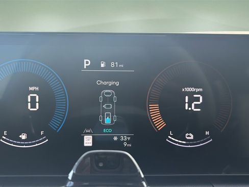 Used 2026 Hyundai Santa Fe SEL image 17