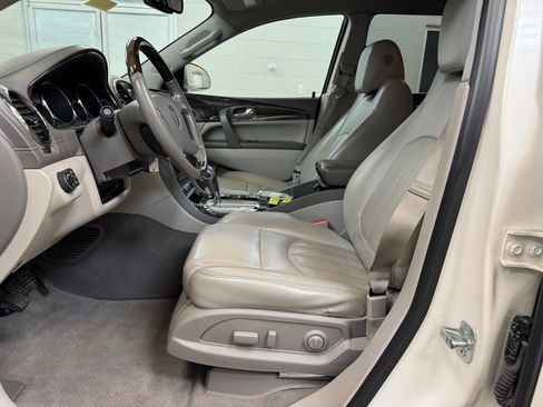 Used 2014 Buick Enclave Leather image 12