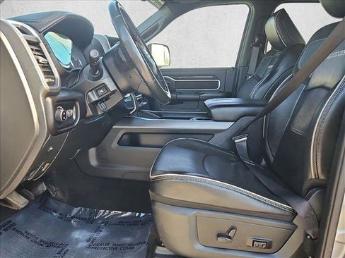 Used 2022 RAM 2500 Laramie w/ Night Edition image 16
