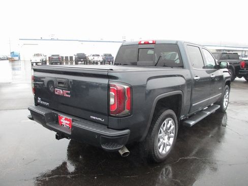 Used 2017 GMC Sierra 1500 Denali image 4