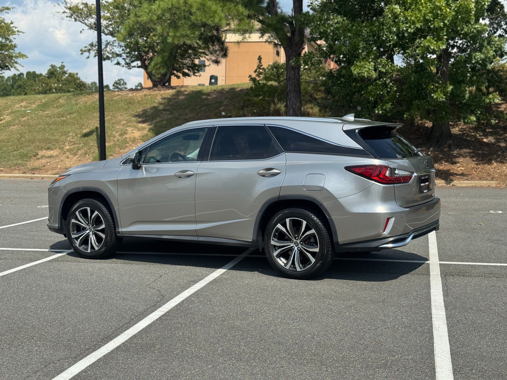 Used 2019 Lexus RX 350L AWD image 7