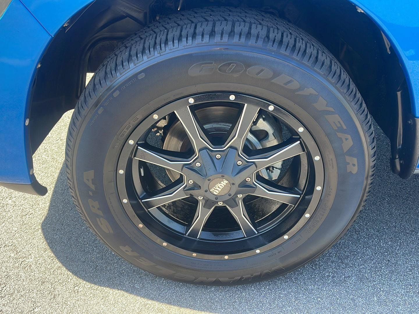 Used 2018 RAM 1500 Sport w/ Hydro Blue Sport Package AWD/4WD image 34