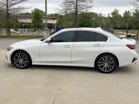 Used 2019 BMW 330i Sedan w/ Driving Assistance Package image 7