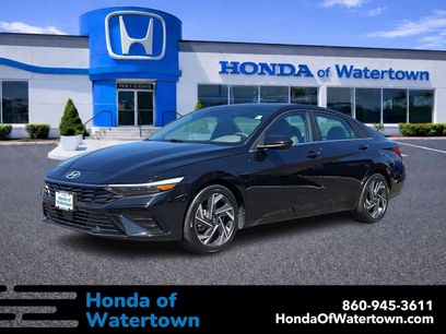 Used 2025 Hyundai Elantra SEL