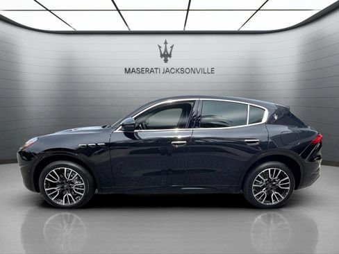New 2025 Maserati Grecale Modena image 12
