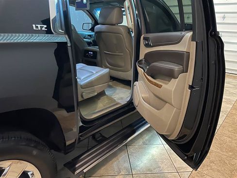 Used 2015 Chevrolet Suburban LTZ AWD/4WD image 69