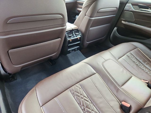 Used 2019 BMW 640i Gran Turismo xDrive w/ Dynamic Handling Package AWD/4WD image 11