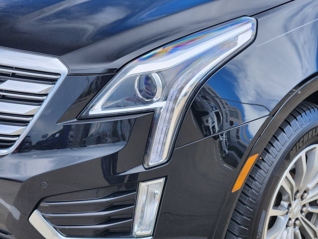 Used 2019 Cadillac XT5 Luxury FWD image 9