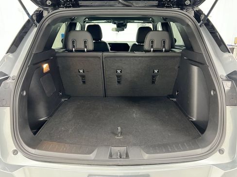 Used 2024 Chevrolet TrailBlazer RS AWD/4WD image 23