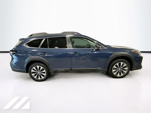 Used 2024 Subaru Outback Limited AWD/4WD image 4