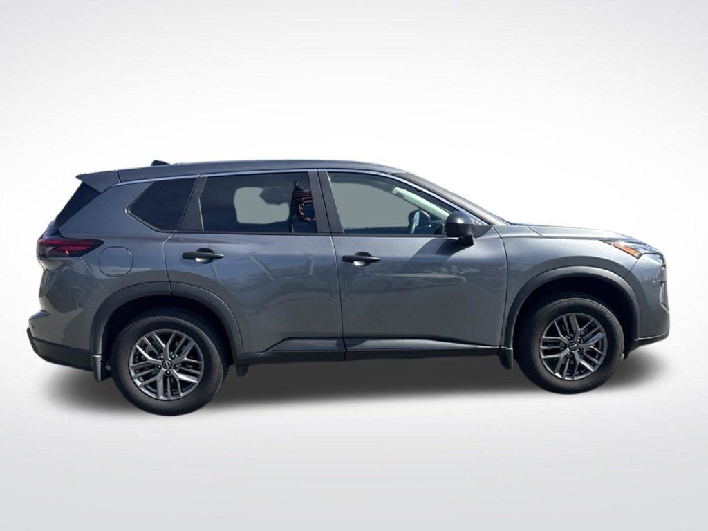 Certified 2026 Nissan Rogue S AWD/4WD image 8