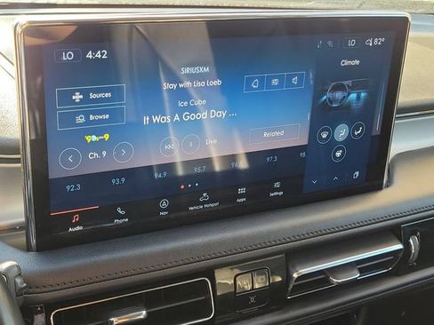 Certified 2023 Lincoln Nautilus Reserve w/ Monochromatic Package AWD/4WD image 19