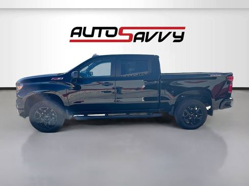 Used 2025 Chevrolet Silverado 1500 Custom Trail Boss w/ Turbomax Blackout Package image 4