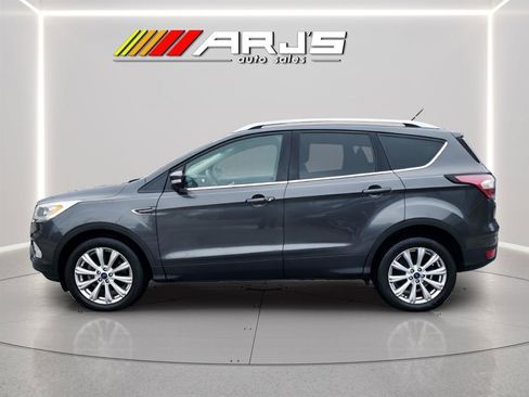 Used 2017 Ford Escape Titanium AWD/4WD image 2