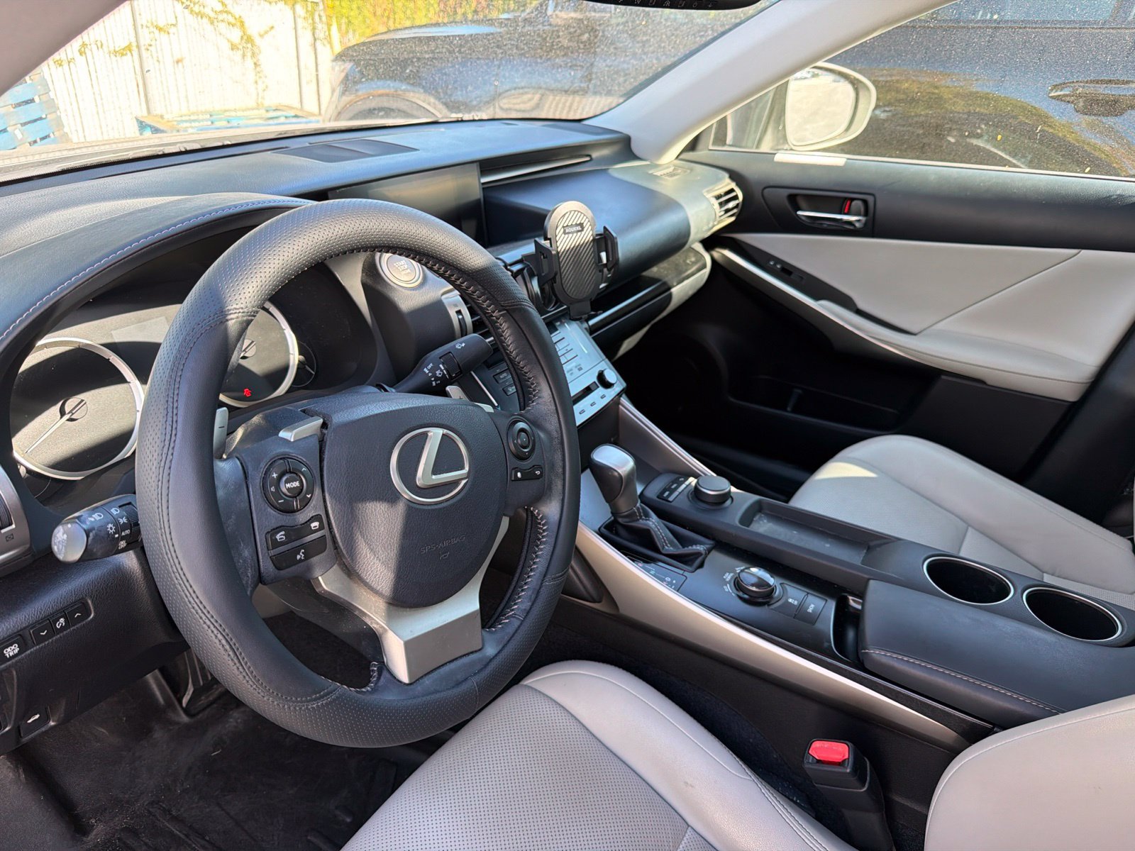 Used 2014 Lexus IS 250 RWD image 9