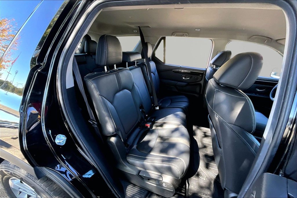 Used 2025 Honda Pilot EX-L image 19