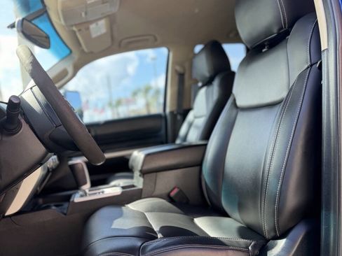 Used 2015 Toyota Tundra SR5 w/ SR5 Upgrade Package image 15