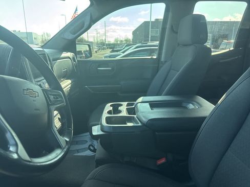 Used 2021 Chevrolet Silverado 1500 LT w/ Z71 Off-Road Package image 28