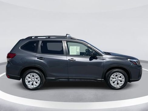 Used 2021 Subaru Forester image 3